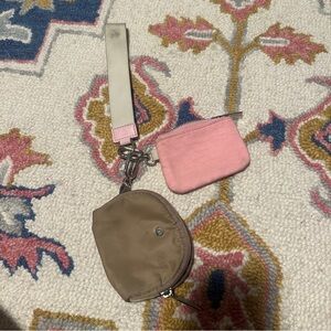 MUST BUNDLE W/ 3 ITEMS